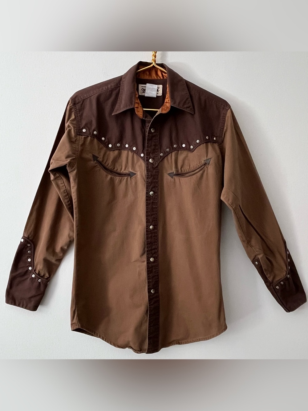 Men's Vtg Wrangler TwoTone Brown Pearl Snap Studded Western Cowboy Ranch Shirt S